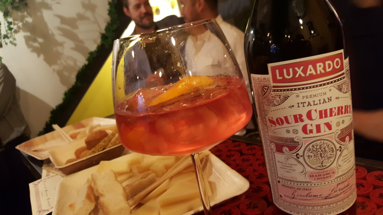 Luxardo Sour Cherry Gin at 1821 bar 20180809_200113