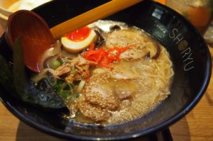 Shoryu Ramen, Broadgat